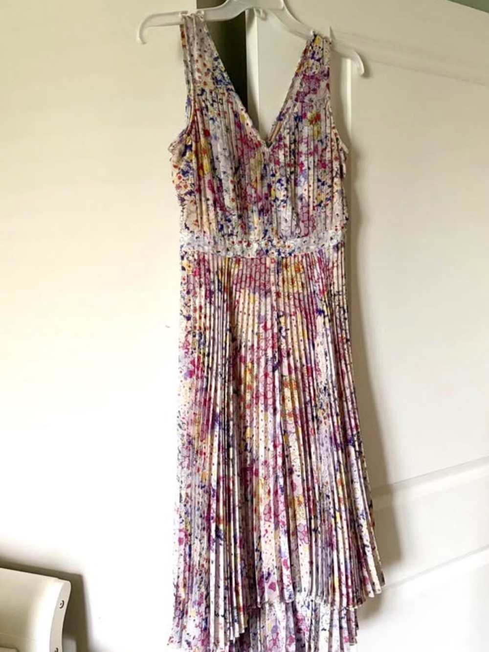 Anthropologie White Floral Pleated V-Neck Maxi Dress